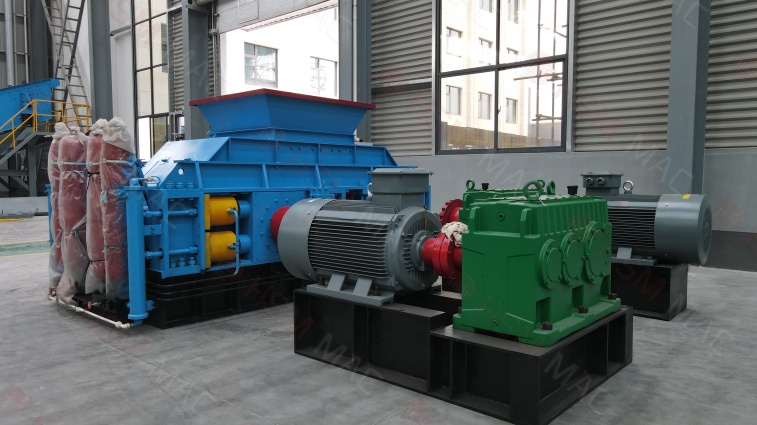 洞渣喷涂料破碎机 