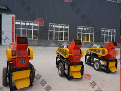 五台小型颚式破碎机(鄂破)和锤式破碎机发货现场图片