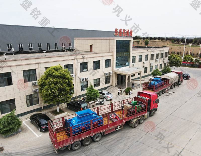 双齿辊破发货现场