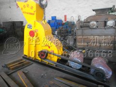 双级粉碎机随车发货